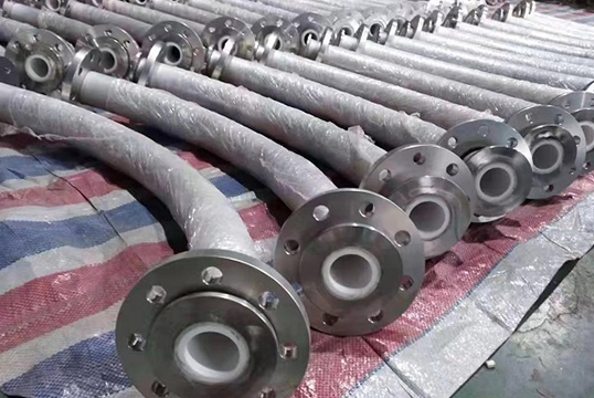 90陶瓷内衬耐磨弯头是怎么生产的呢？